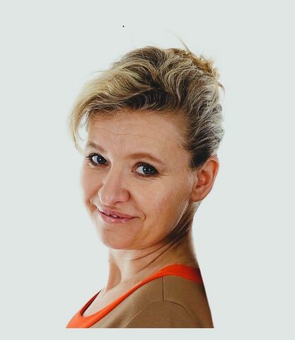 Tatjana Simonova, DiS.