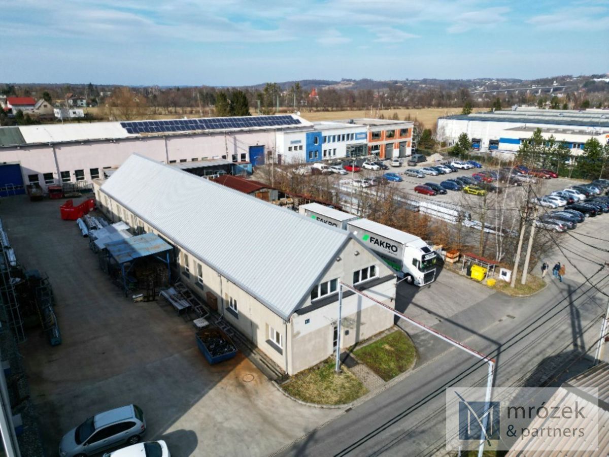 Фото 3 - Продажа коммерческой недвижимости · 835 m²