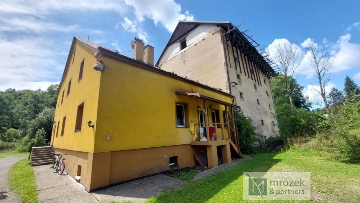 Фото 3 - Продажа коммерческой недвижимости · Склад · 600 m²