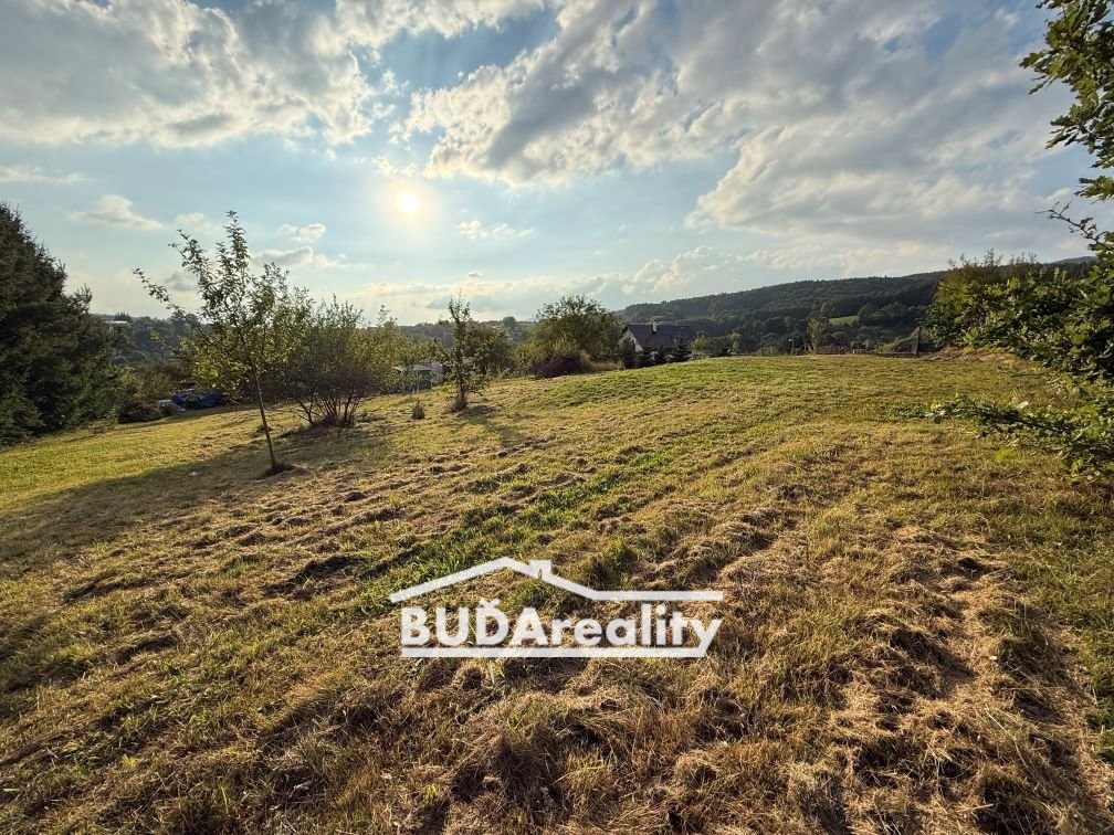 Photo 2 - Land for sale · Housings