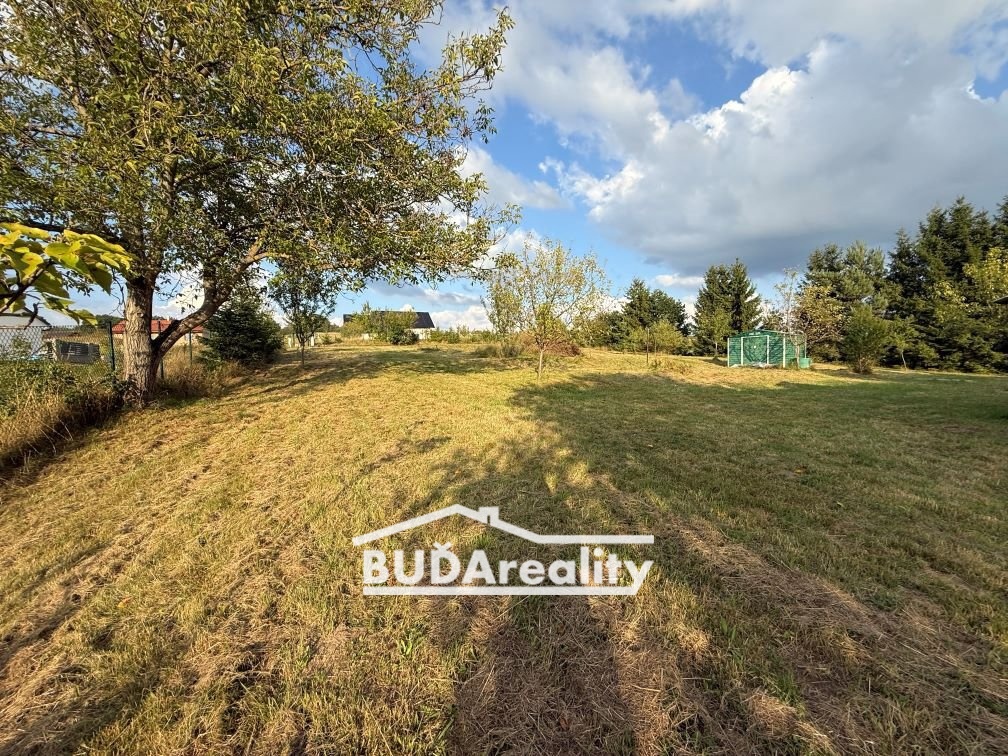 Photo 1 - Land for sale · Housings