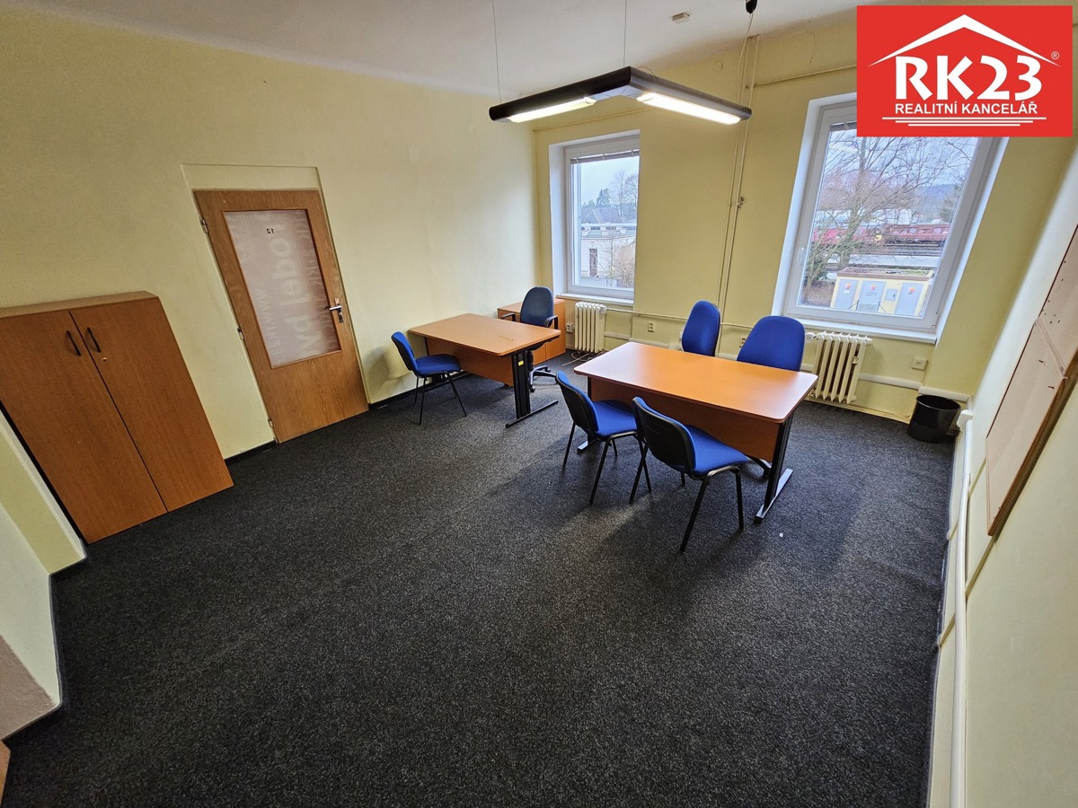 Photo 2 - Commercial property for rent · Office · 22 m²