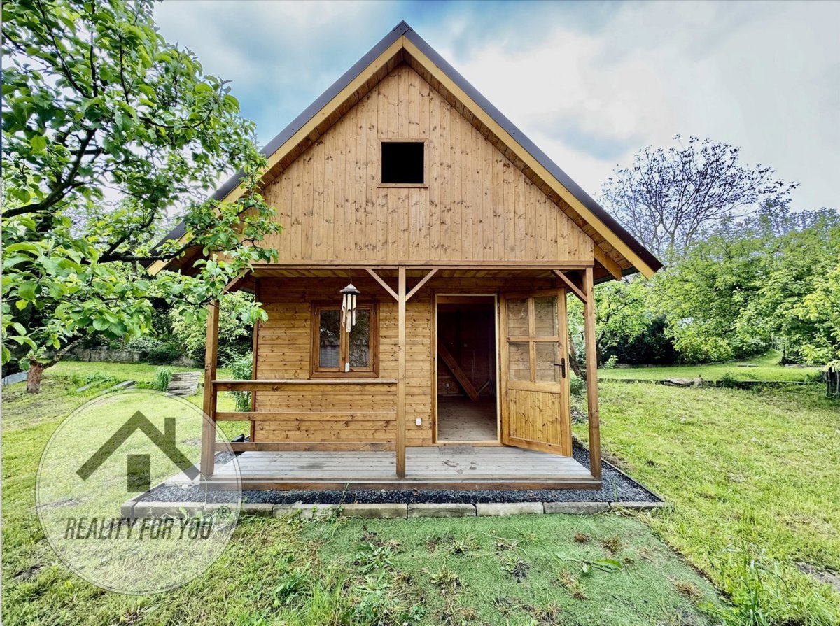 Фото 1 - Продаж будинку · Котедж · 35 m²