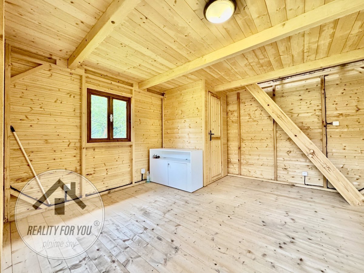 Фото 4 - Продаж будинку · Котедж · 35 m²