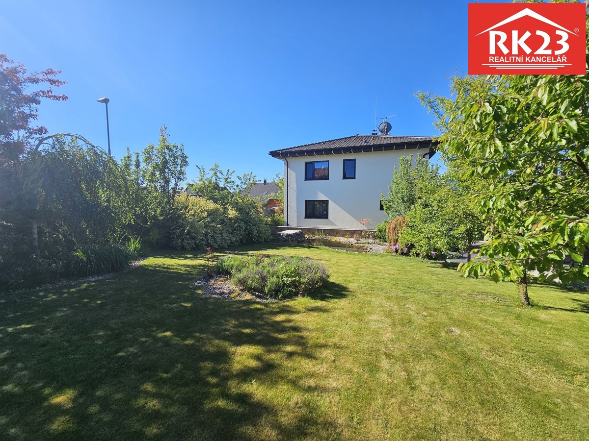 Fotografie 2 - Prodej domu · Rodinný · 187 m² · 5 pokojů