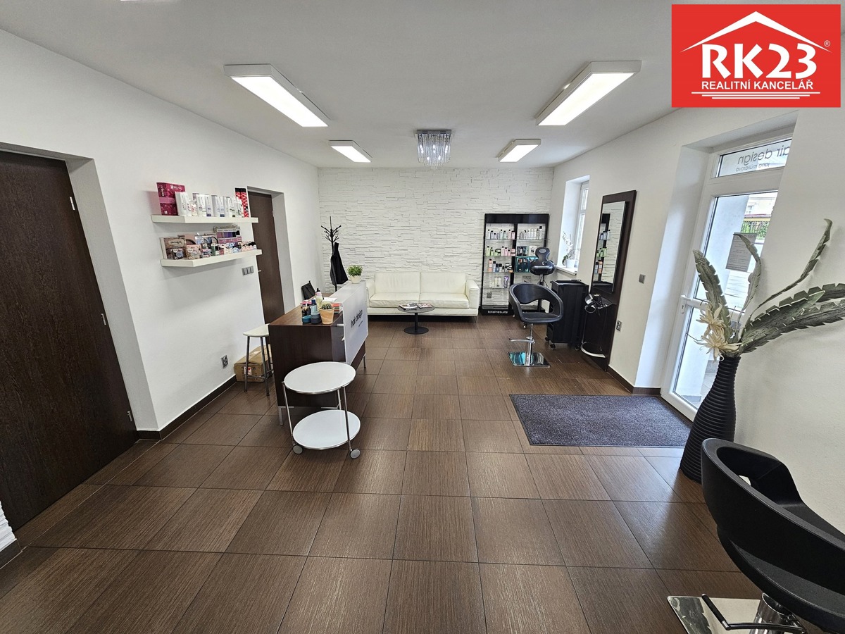 Photo 1 - Commercial property for rent · Beauty salon · 40 m²
