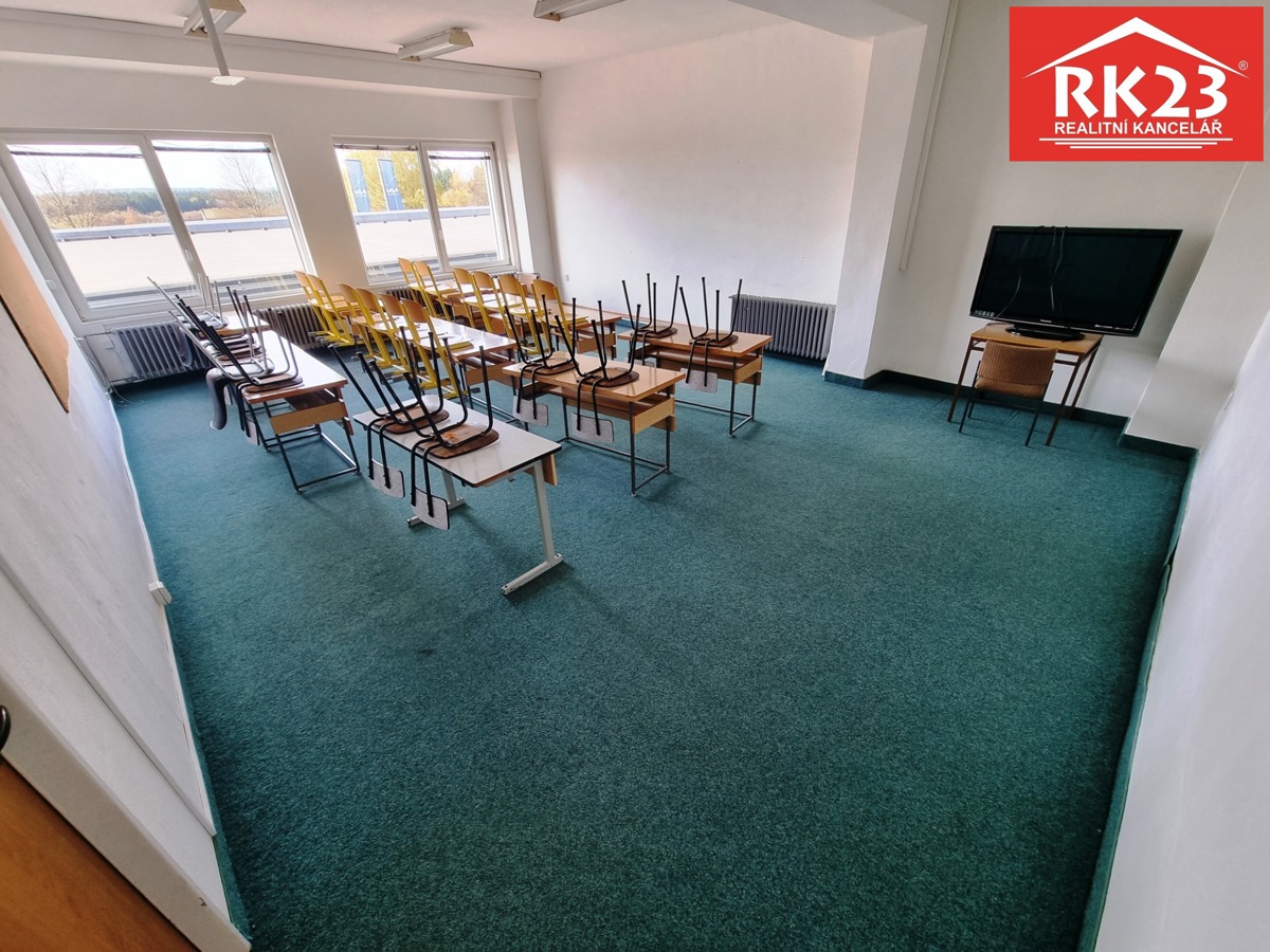 Photo 2 - Commercial property for rent · Office · 52 m²