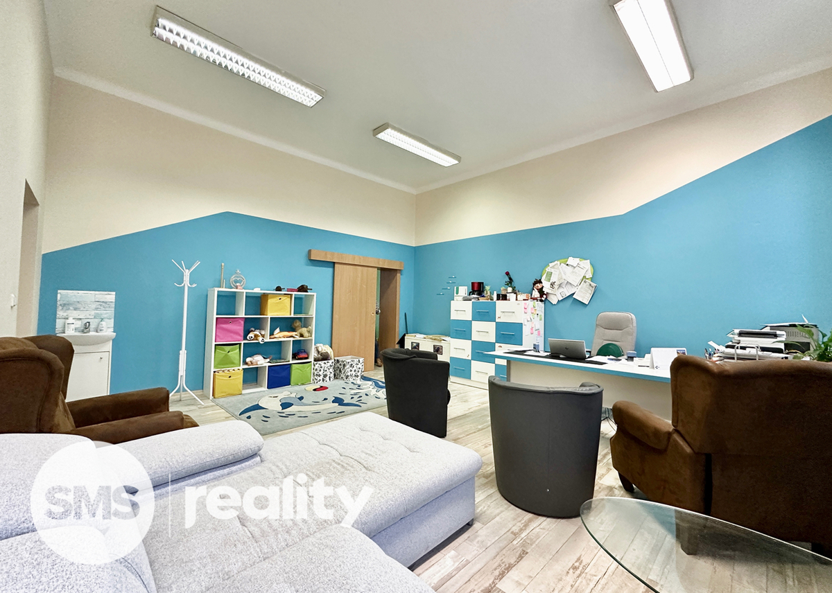 Photo 2 - Commercial property for rent · Office · 103 m²