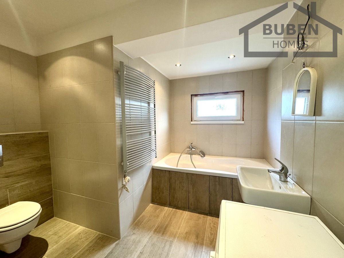 Photo 3 - House for sale · Family house · 170 m² · 4 rooms