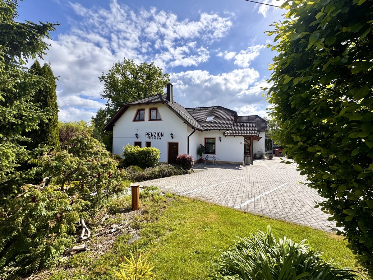 Photo 1 - House for sale · Family house · 480 m² · 5 rooms