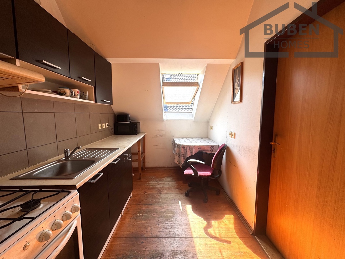 Фото 2 - Продаж будинку · Сімейний будинок · 350 m² · 5 кімнат