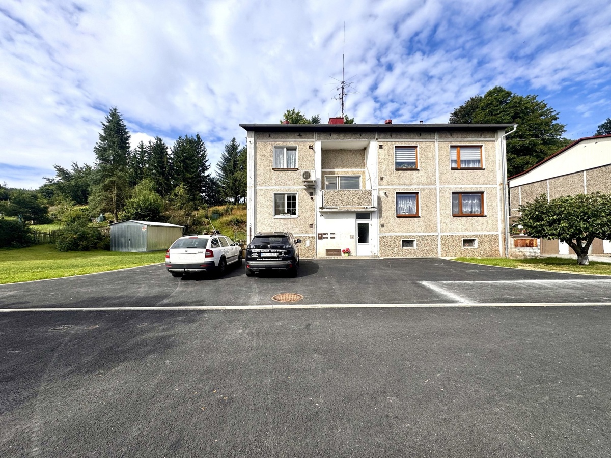 Photo 1 - Apartment for sale · 2+kk · 45 m²