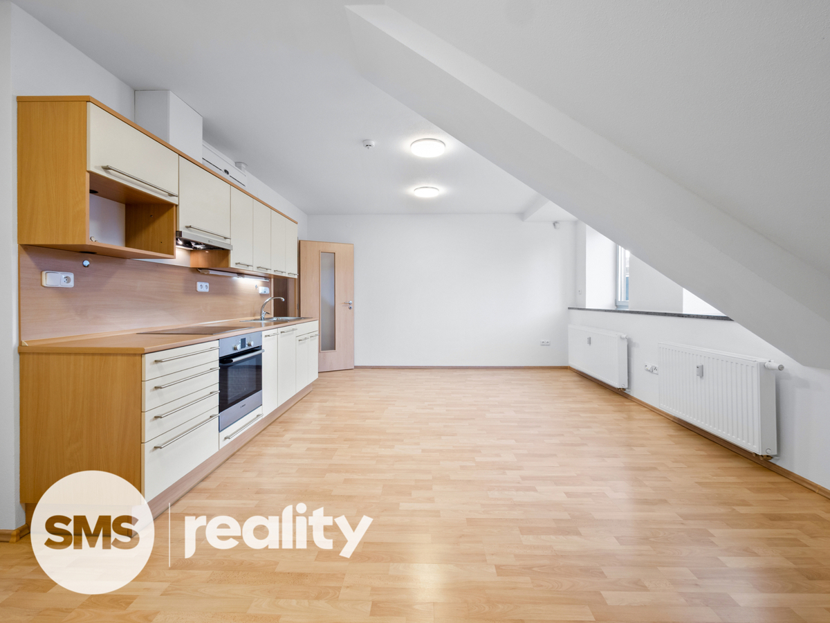 Photo 2 - Apartment for rent · 1+kk · 34 m²