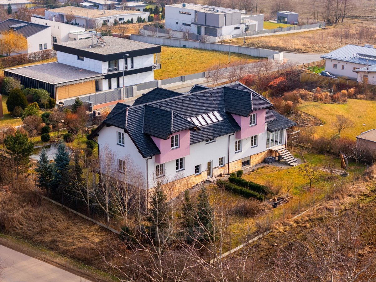 Фото 3 - Продаж будинку · Вілла · 497 m²