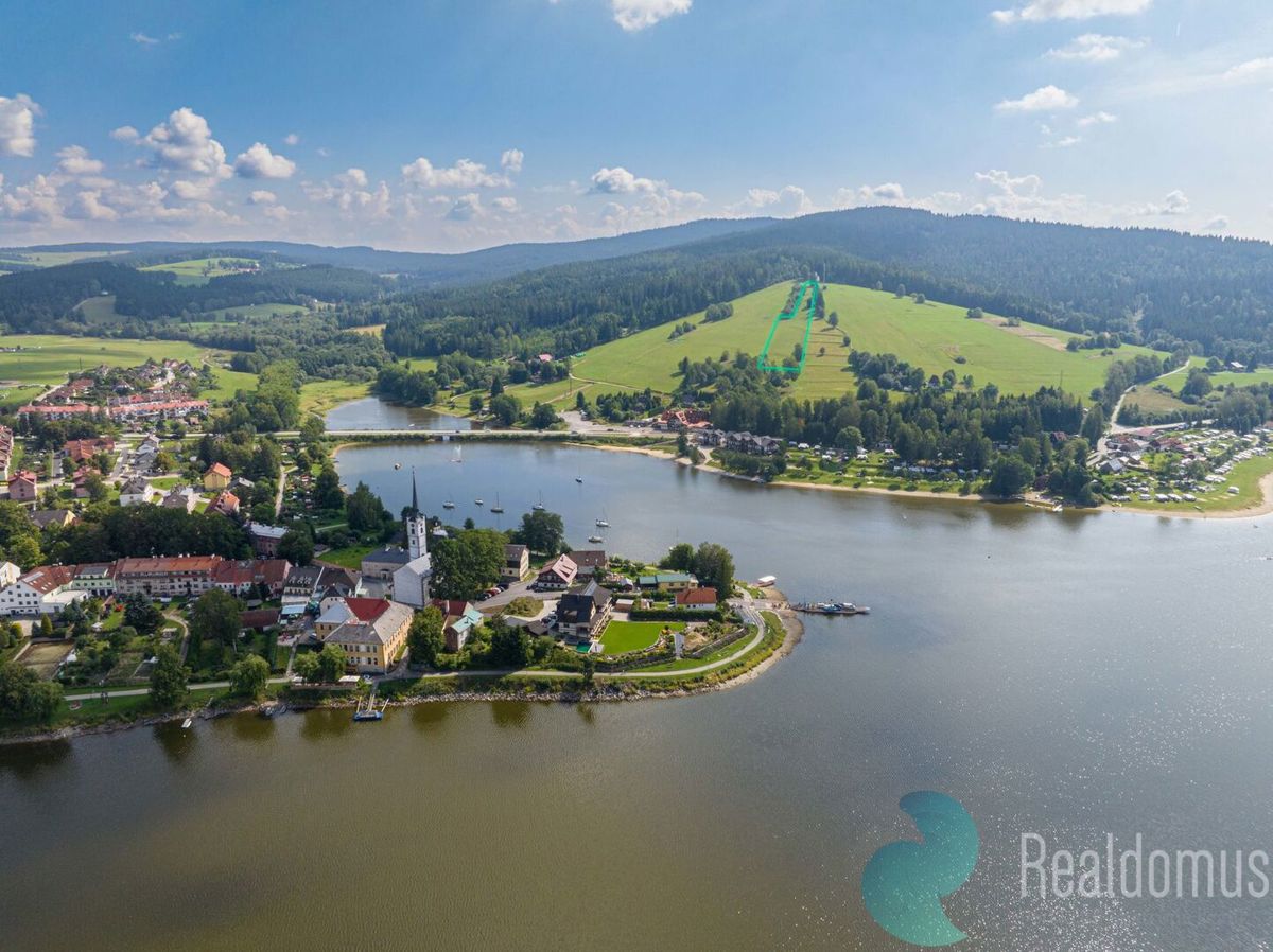 Fotografie 3 - Prodej pozemku · Komerční