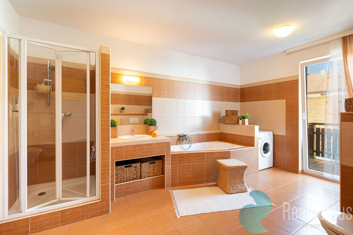Fotografie 4 - Prodej domu · Vila · 290 m²