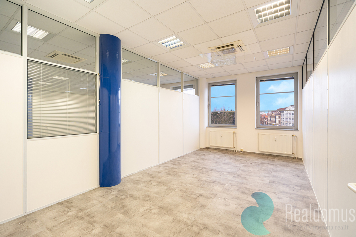Фото 2 - Аренда коммерческой недвижимости · Офис · 120 m²