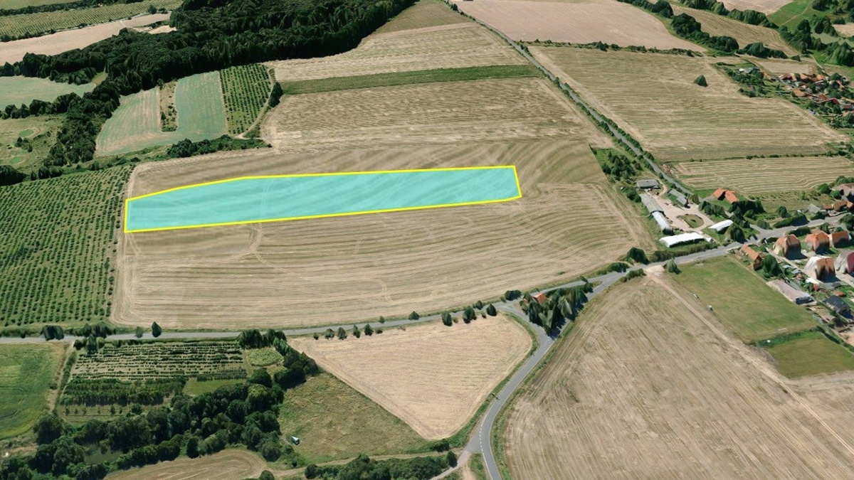 Photo 3 - Land for sale · Field