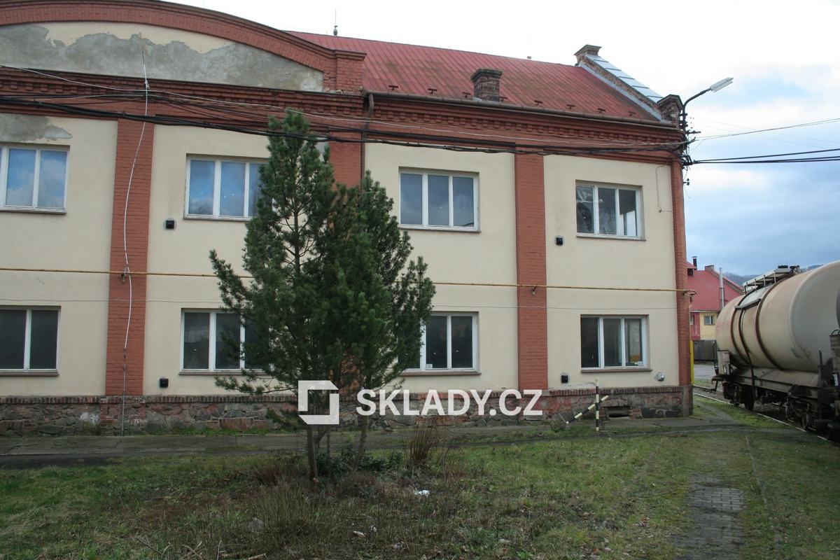 Photo 4 - Commercial property for rent · 572 m²