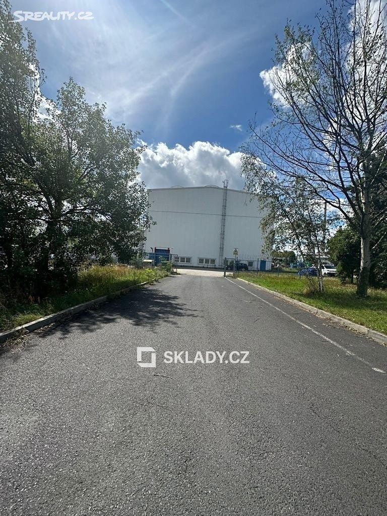 Fotografie 2 - Pronájem komerční nemovitosti · Sklad · 1 000 m²
