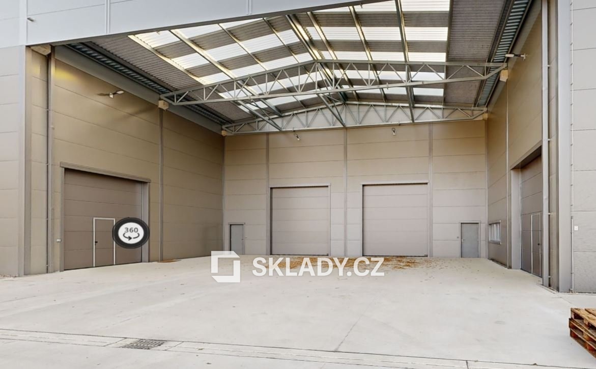 Fotografie 4 - Pronájem komerční nemovitosti · 2 222 m²