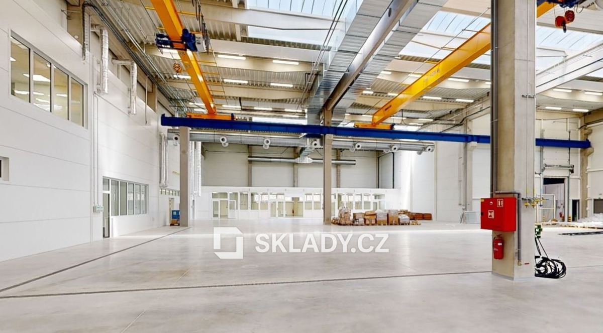 Photo 3 - Commercial property for rent · 2 222 m²