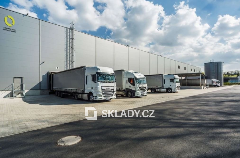 Fotografie 3 - Pronájem komerční nemovitosti · Sklad · 2 500 m²