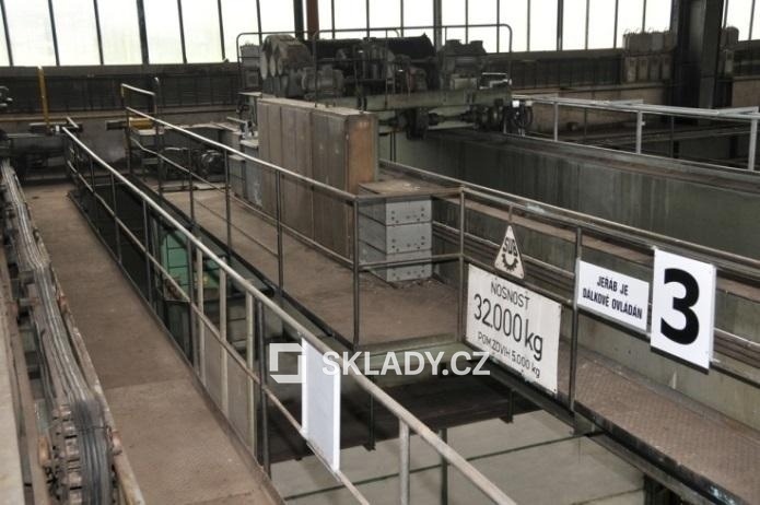 Photo 4 - Commercial property for rent · Manufacturing facility · 5 000 m²