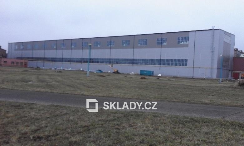 Photo 1 - Commercial property for rent · Manufacturing facility · 5 000 m²