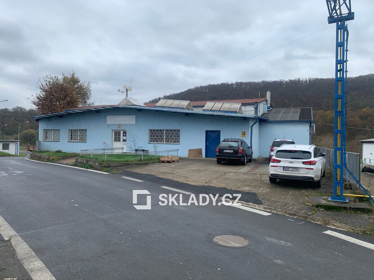 Photo 1 - Commercial property for rent · Manufacturing facility · 1 168 m²