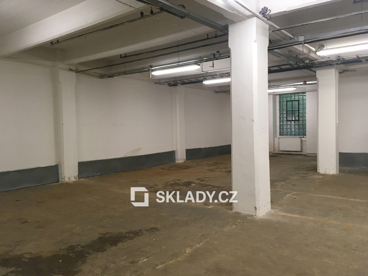 Photo 2 - Commercial property for rent · 840 m²