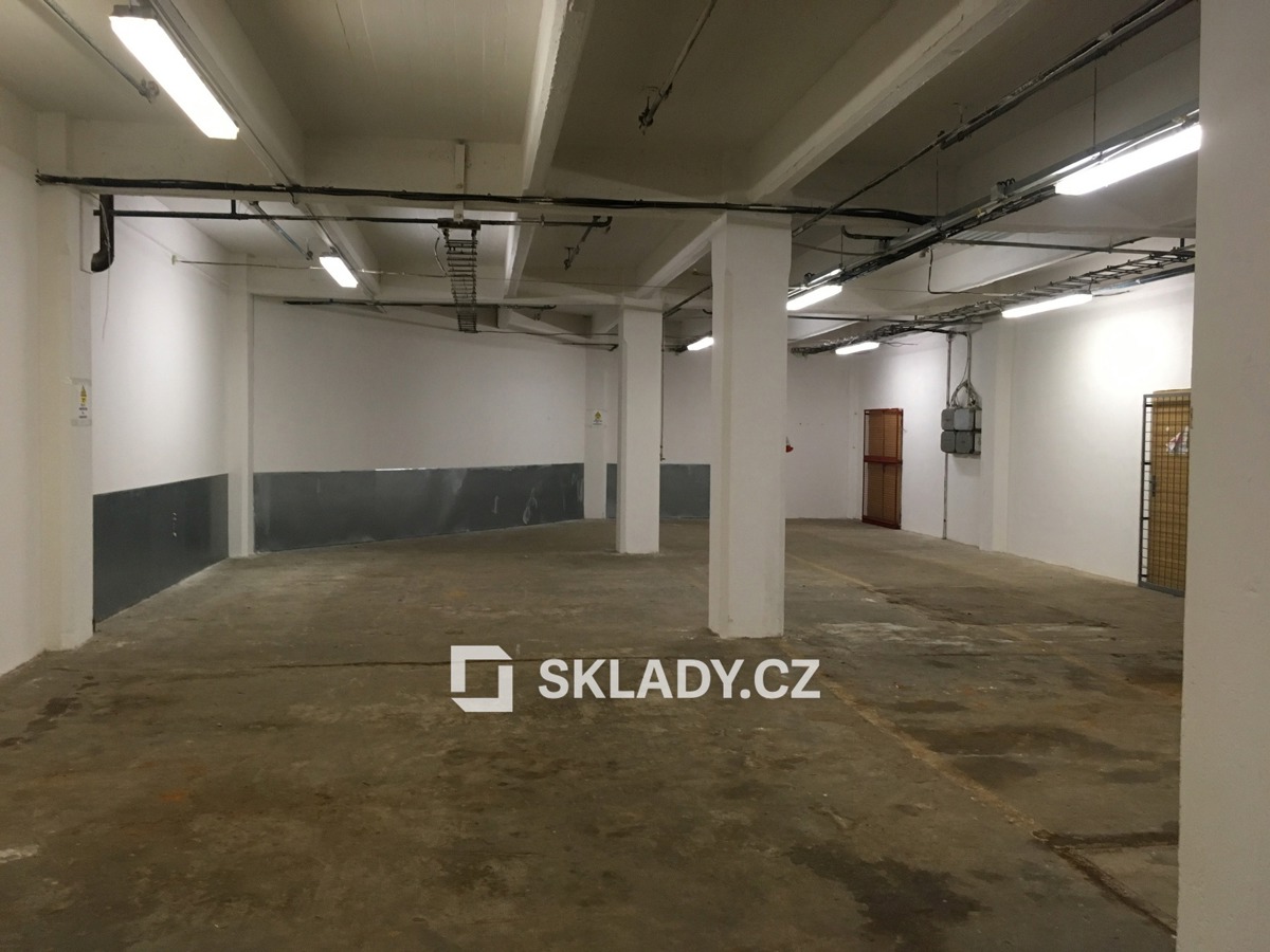 Photo 3 - Commercial property for rent · 840 m²