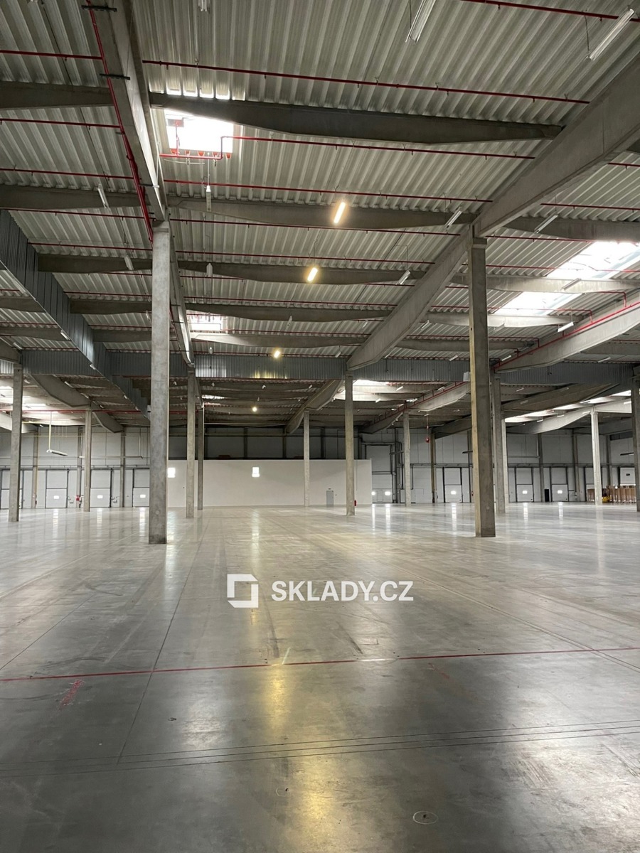 Hình ảnh 4 - Bất động sản thương mại cho thuê · 18 000 m²