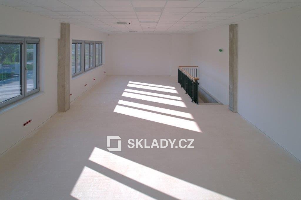 Hình ảnh 2 - Bất động sản thương mại cho thuê · 1 000 m²