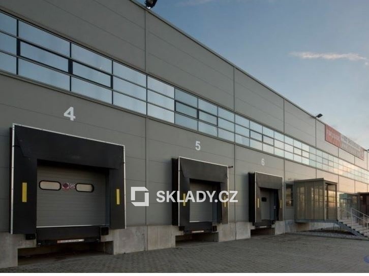 Photo 3 - Commercial property for rent · Warehouse · 5 000 m²
