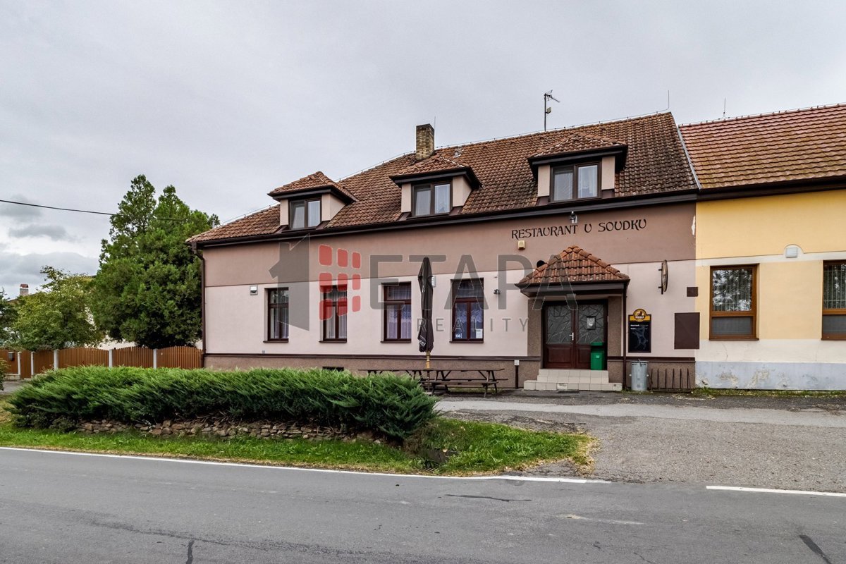 Фото 1 - Продаж будинку · Сімейний будинок · 432 m²