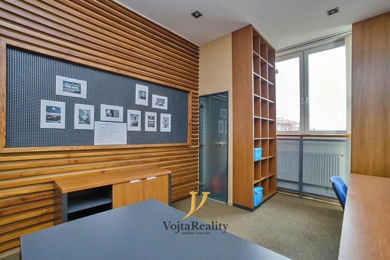 Фото 3 - Аренда коммерческой недвижимости · Офис · 180 m²