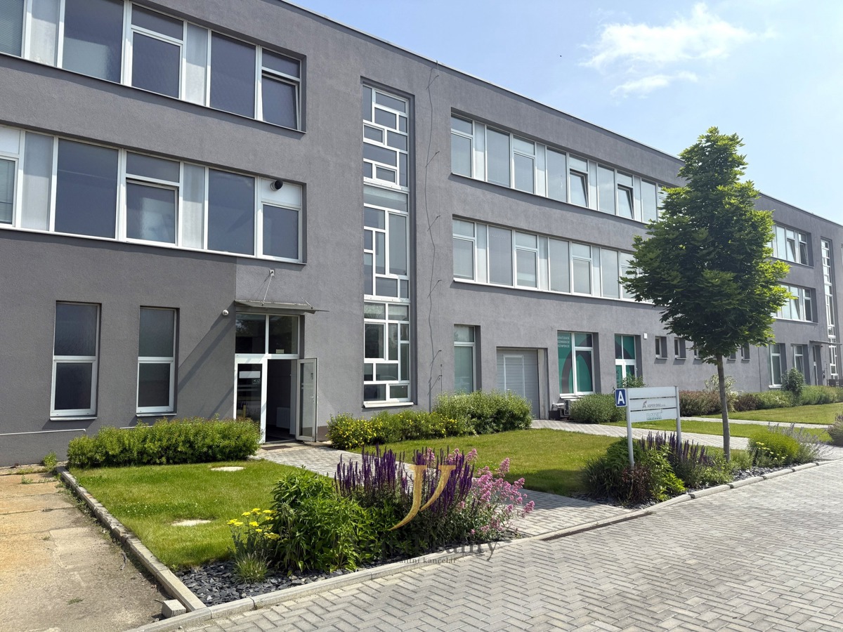 Фото 4 - Аренда коммерческой недвижимости · Офис · 212 m²