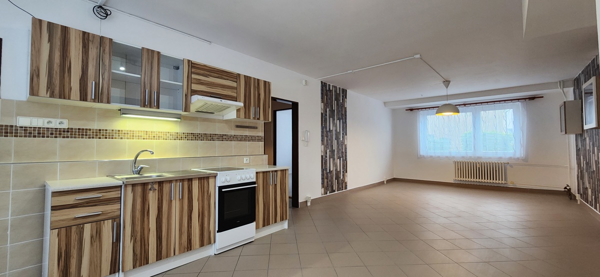 Фото 1 - Продаж квартири · 2+kk · 78 m²