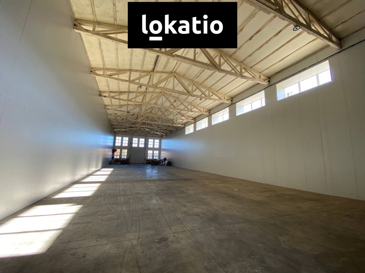 Photo 1 - Commercial property for rent · 2 400 m²