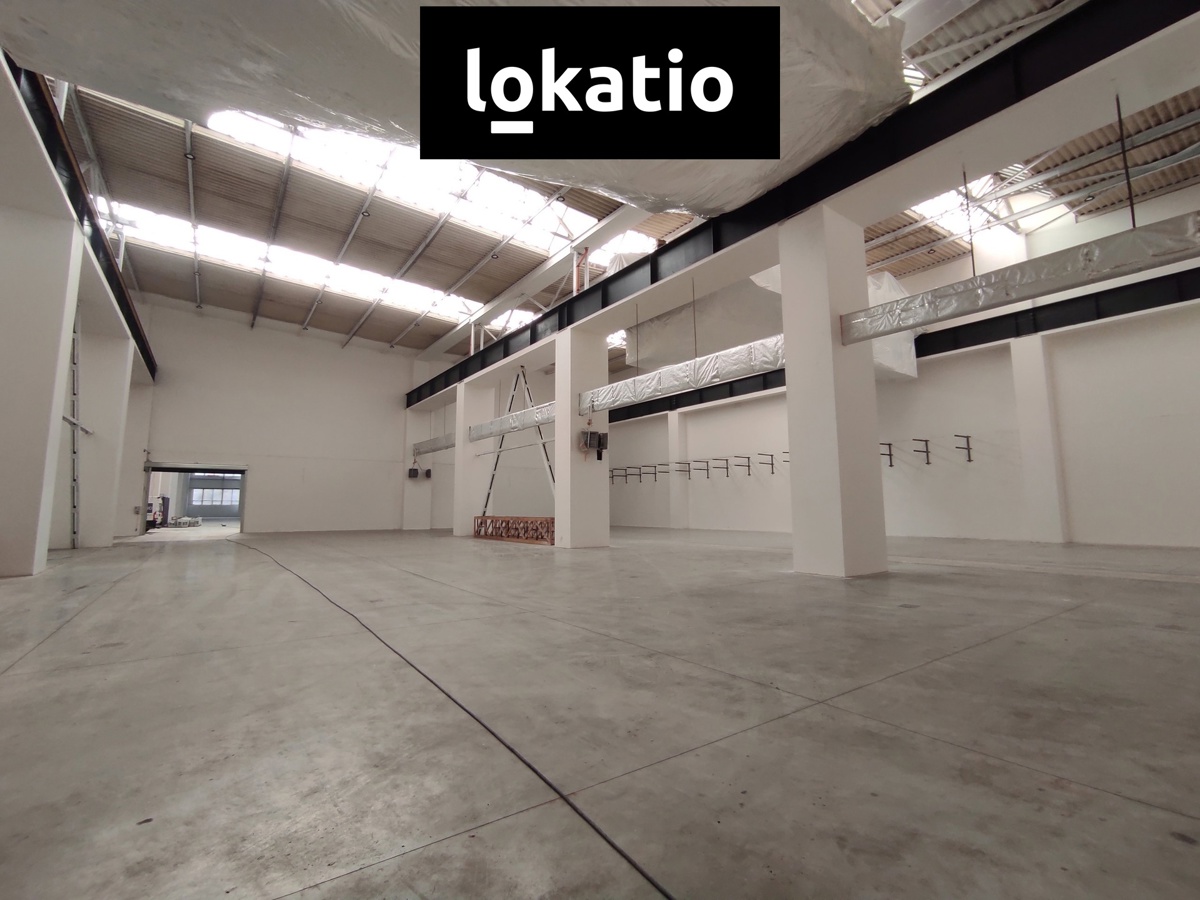 Photo 1 - Commercial property for rent · 2 465 m²