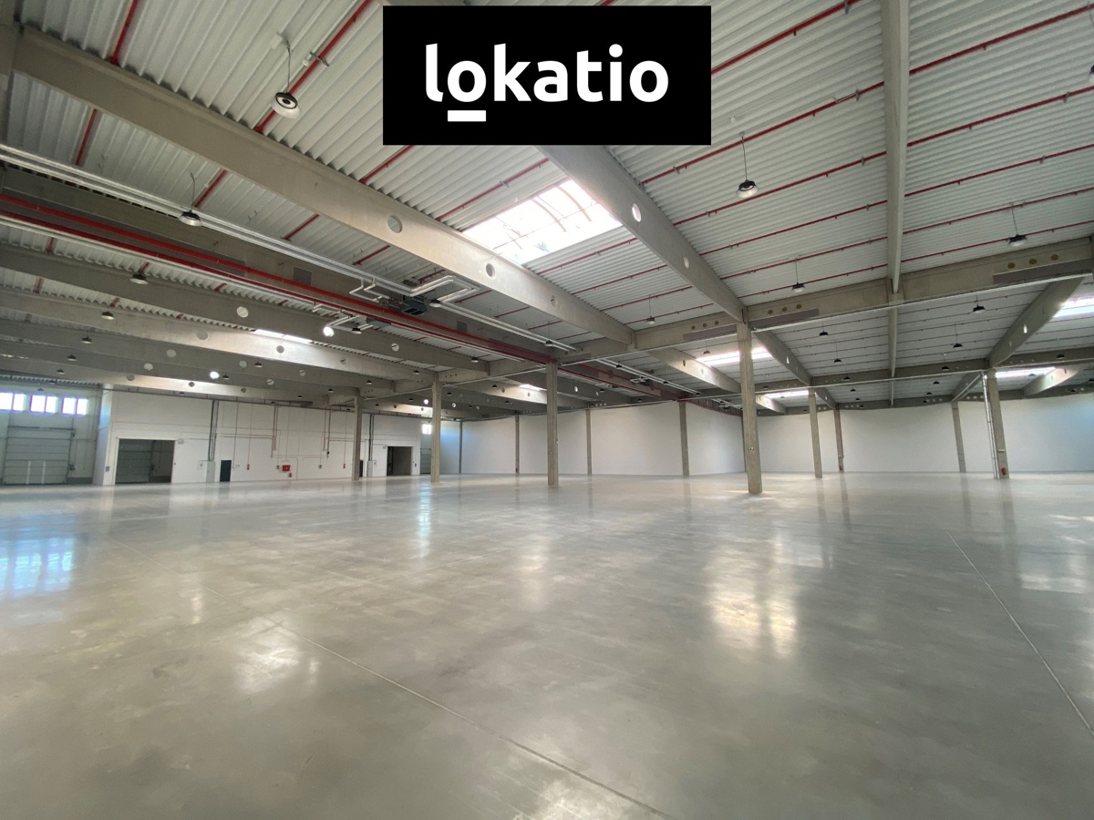 Photo 1 - Commercial property for rent · Warehouse · 5 200 m²