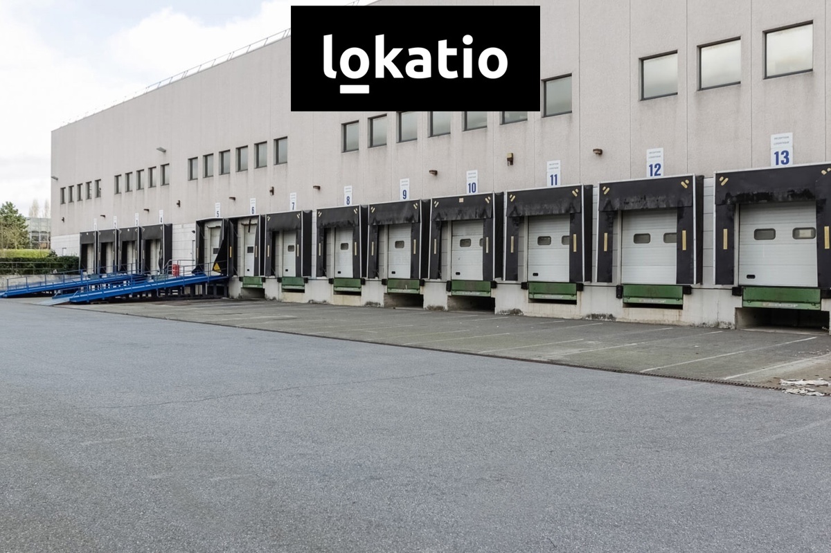 Photo 3 - Commercial property for rent · Warehouse · 40 685 m²