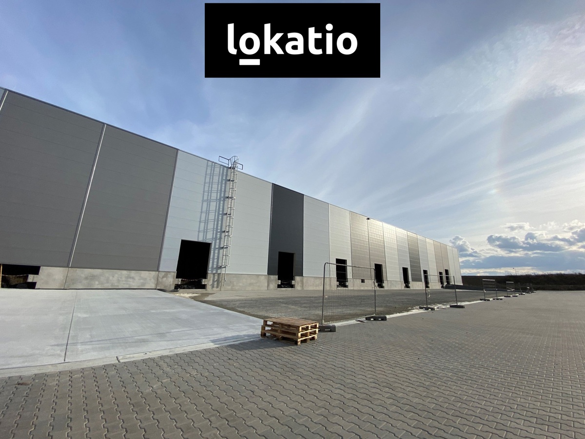Photo 1 - Commercial property for rent · 4 500 m²