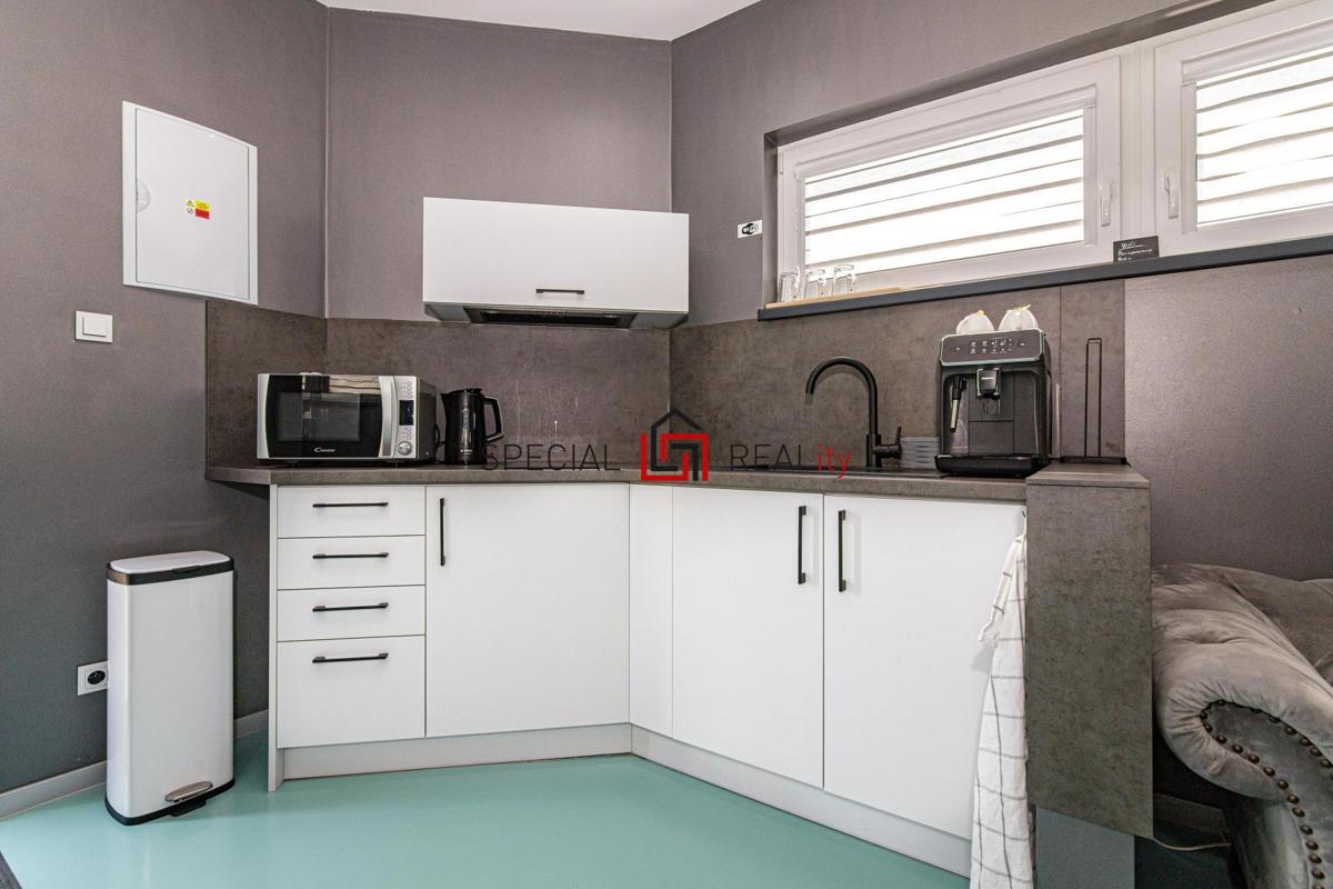Hình ảnh 2 - Bất động sản thương mại đang được rao bán · Khách sạn · 138 m²