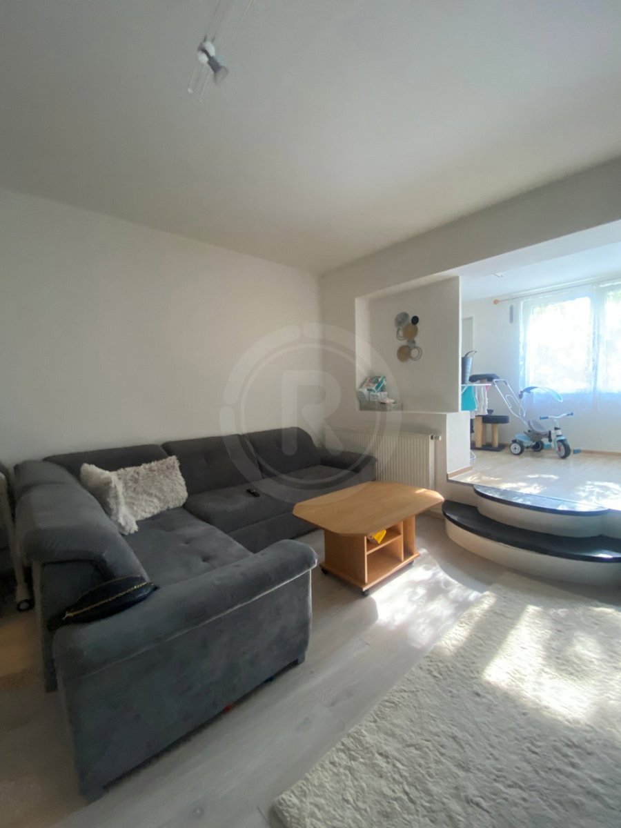 Фото 3 - Продаж будинку · Сімейний будинок · 250 m²
