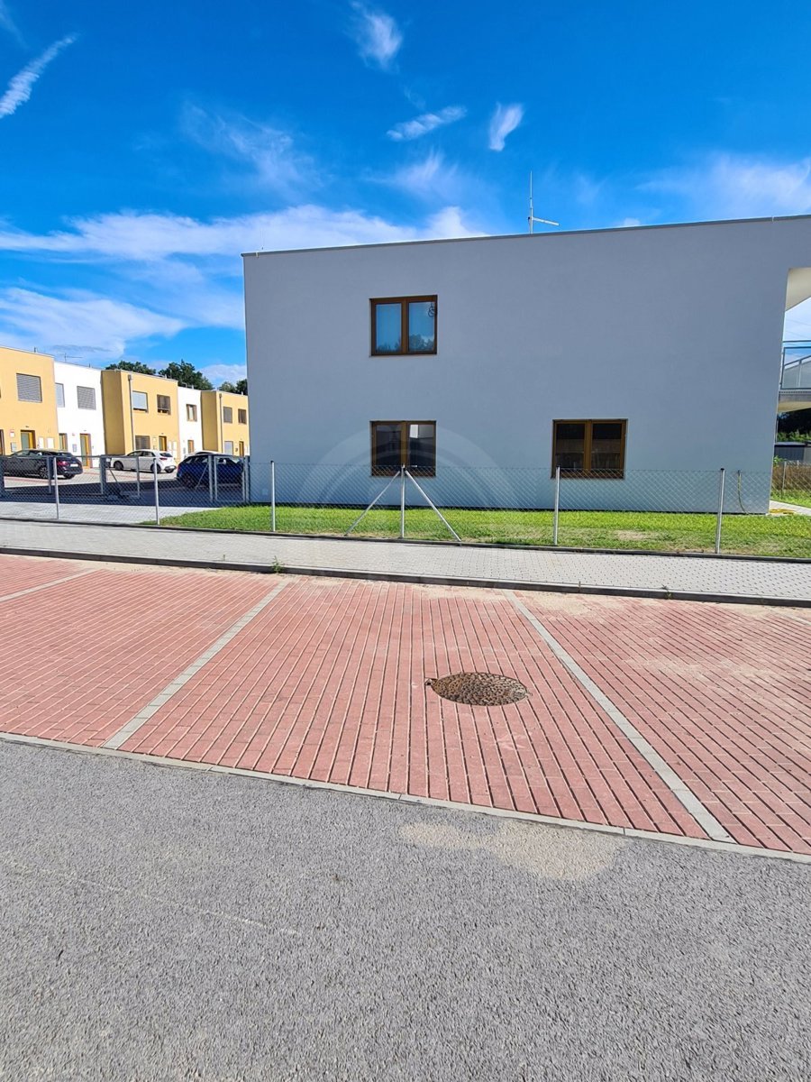 Фото 4 - Продажа коммерческой недвижимости · 16 m²