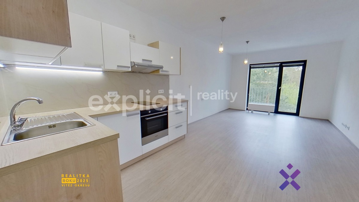 Fotografie 1 - Pronájem bytu · 1+kk · 33 m²