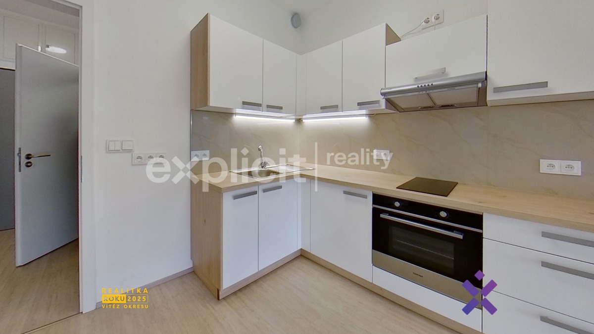 Fotografie 2 - Pronájem bytu · 1+kk · 33 m²