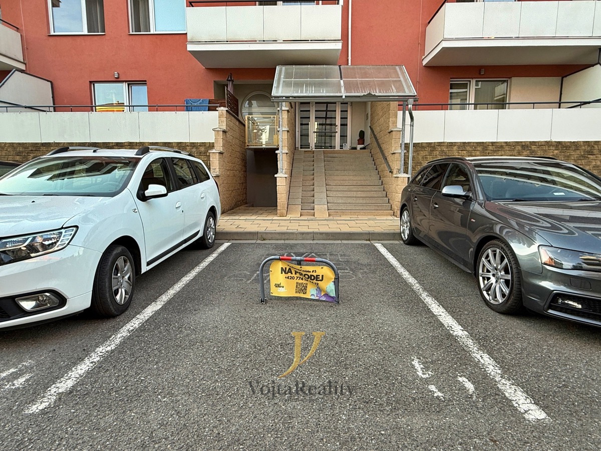 Photo 2 - Garage for rent · 13 m²